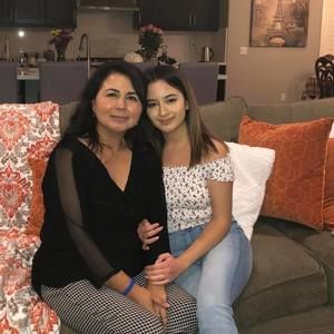 Meet your Posher, Lali